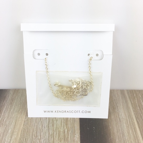 Kendra Scott Ever ivory pearl gold necklace - Picture 2 of 2